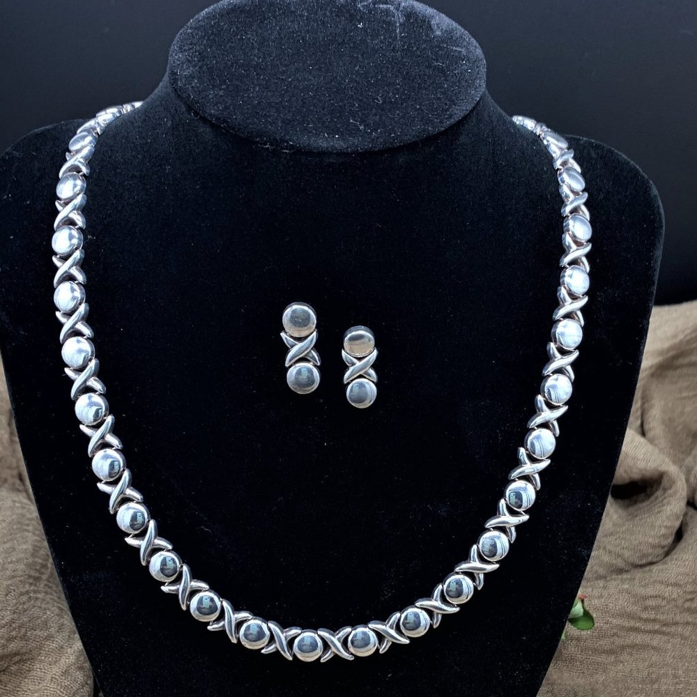 XOXO HUGS AND KISSES - STERLING SILVER NECKLACE AND EARRINGS